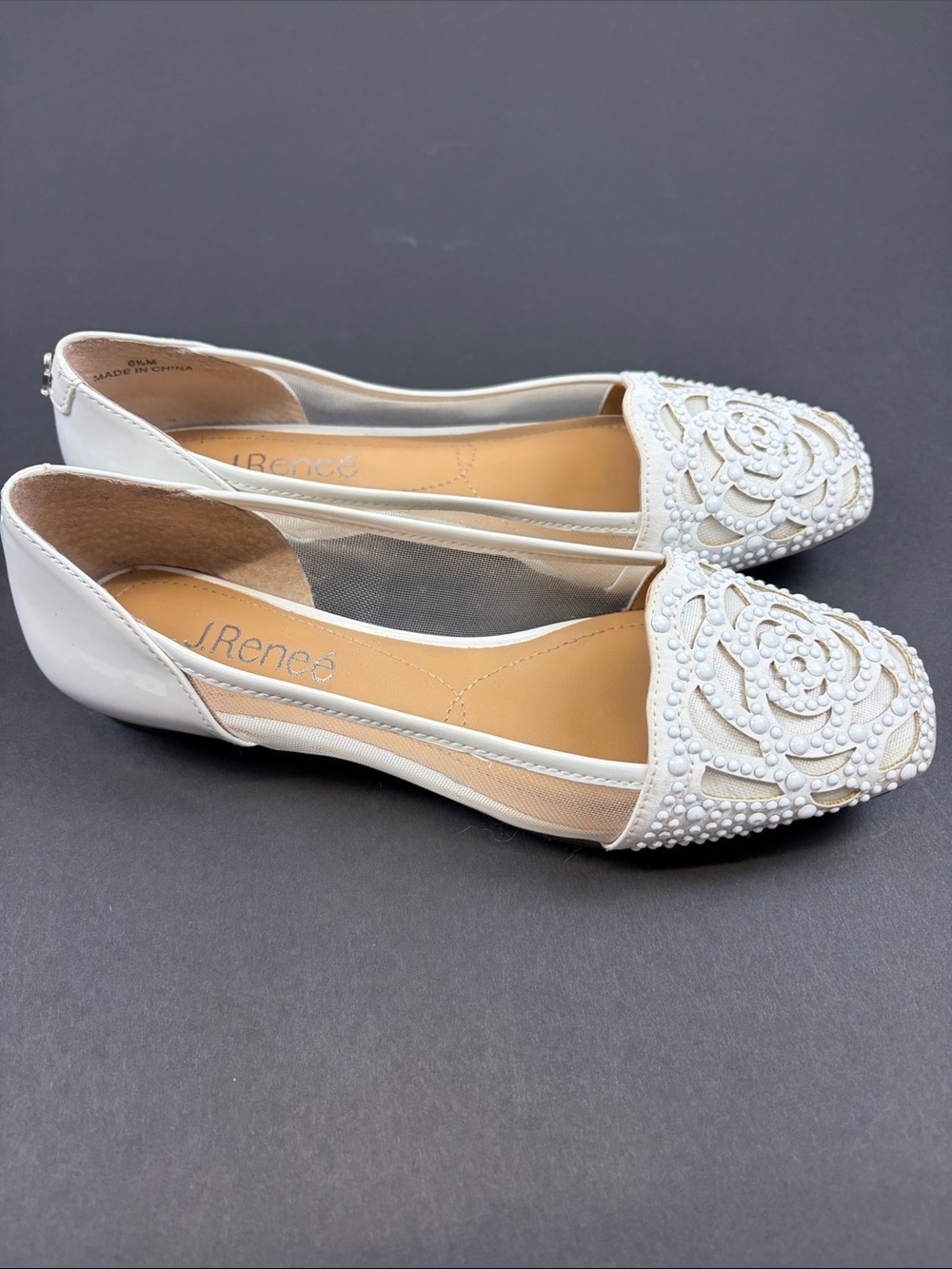 J.RENEE IVORY PEARL FLORAL MESH FLATS BRIDAL WEDDING DRESS SHOES SIZE 6.5 - Picture 3 of 8